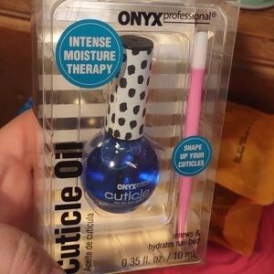 Onyx Professional Cuticle Oil with Blue Bottle